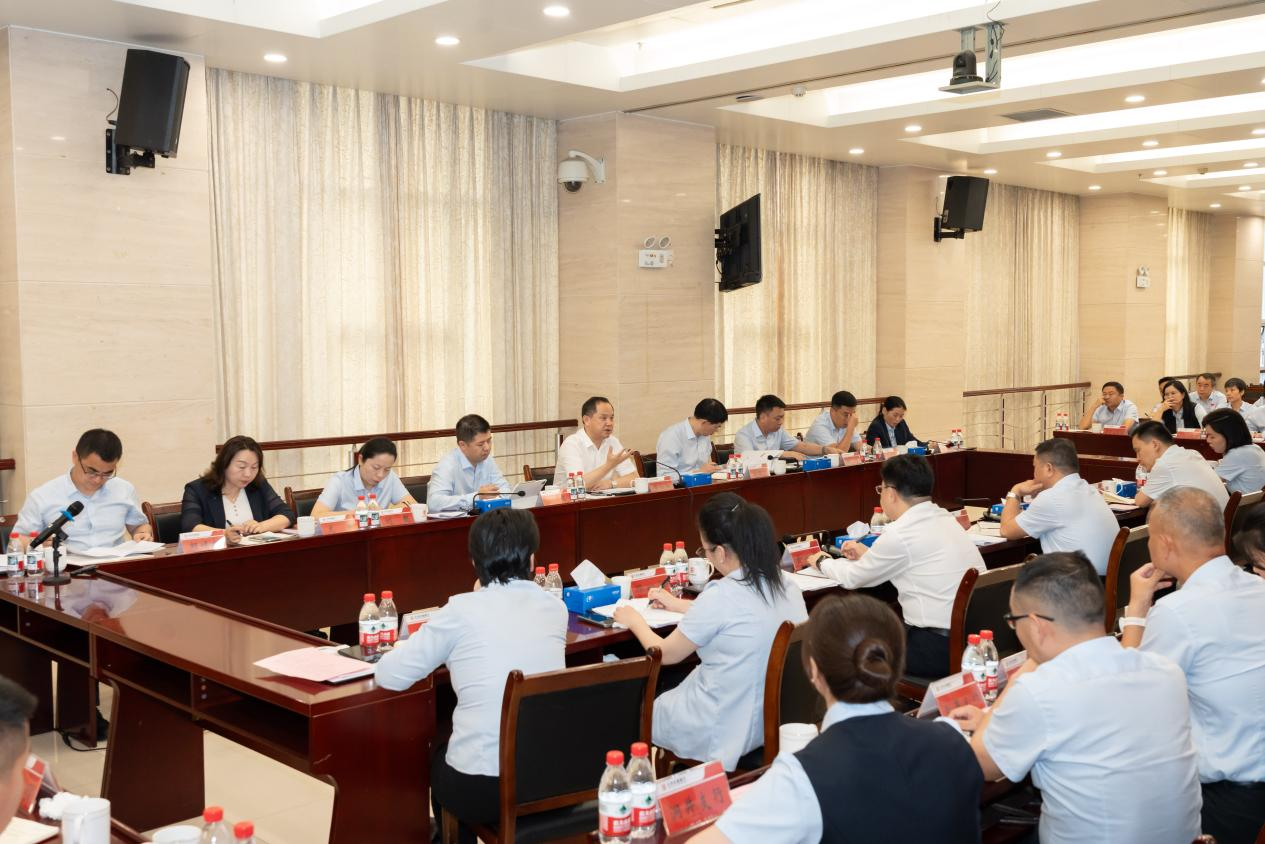 黄向阳在长沙农商银行调研：抓党建优队伍  促转型提质效  推动发展稳中向好