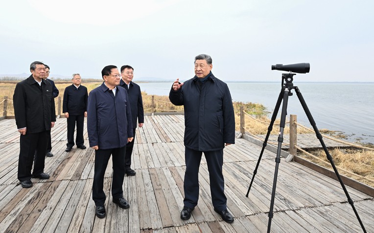 习近平在内蒙古乌兰察布考察